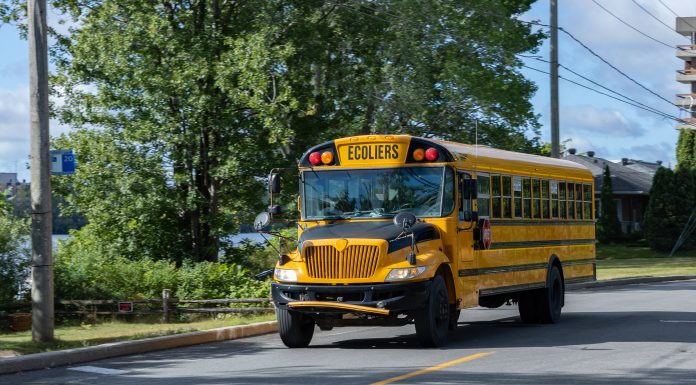 Pour le respect des chauffeurs et chauffeuses d’autobus scolaires !